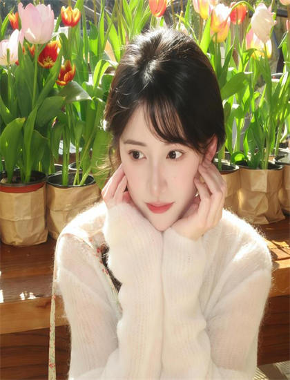 戀夜影院全部安卓手機uc_古村女人劇情介紹